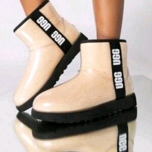 Ugg Womens Classic Clear Mini Boot 9